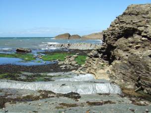 Sea and rocks